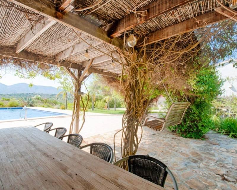 4 bedroom Country House for sale