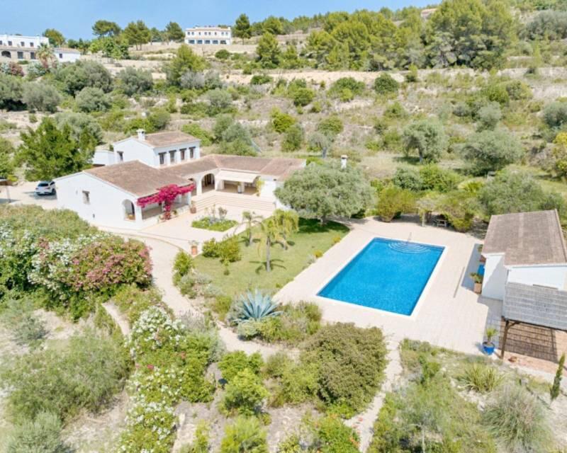4 bedroom Country House for sale