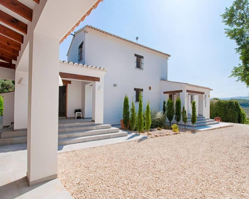 4 bedroom Country House for sale