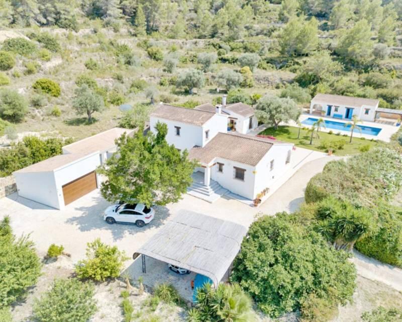 4 bedroom Country House for sale