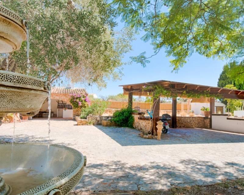 4 bedroom Country House for sale