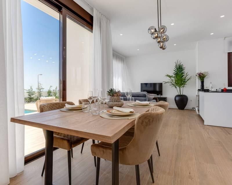 4 slaapkamer Villa Te koop