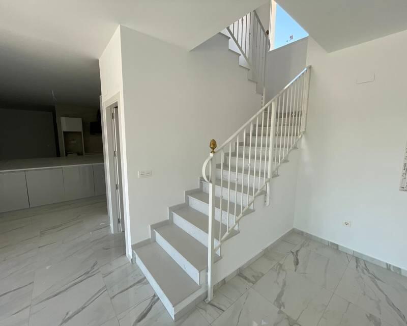 6 bedroom Villa for sale