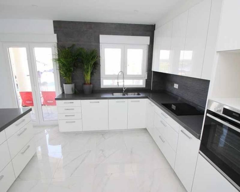 4 Schlafzimmer Villa zu verkaufen