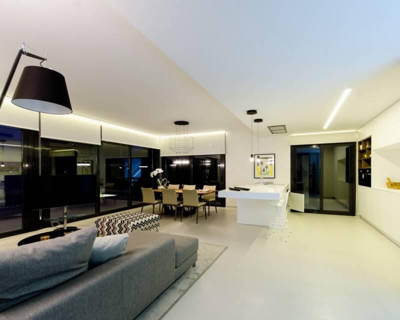 4 Cuarto Villa en venta