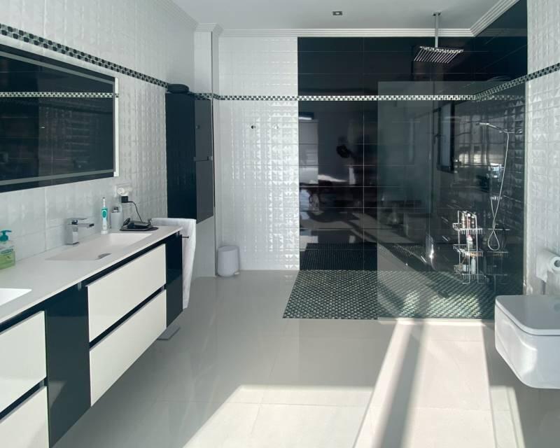 4 chambre Villa à vendre