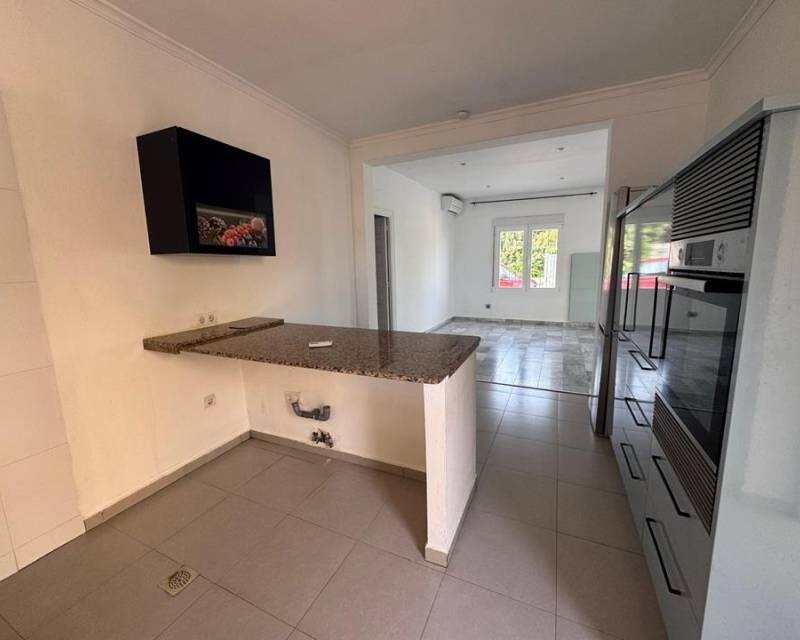 6 Cuarto Villa en venta