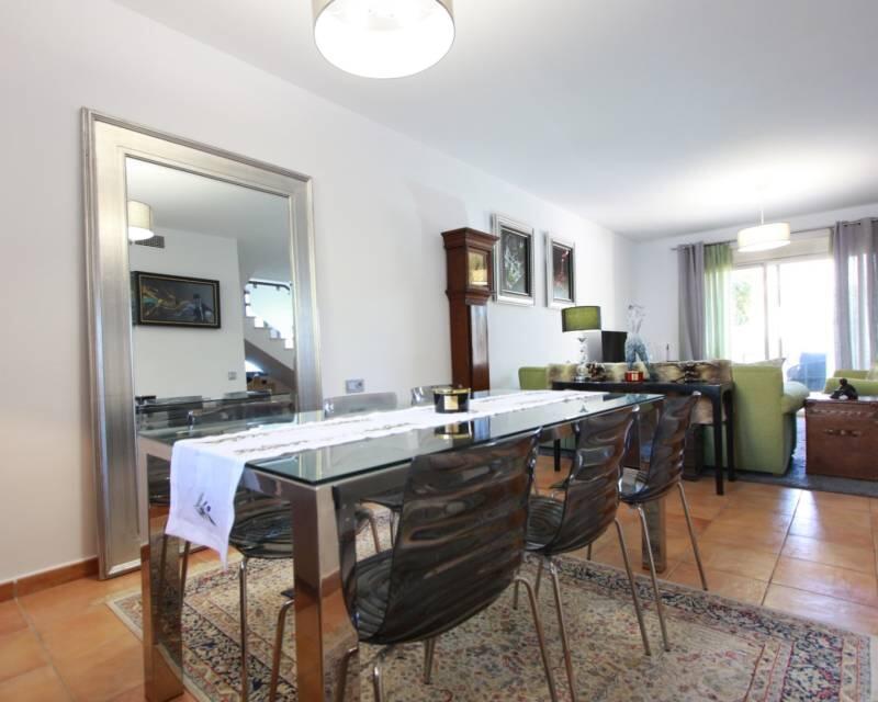 3 sovrum Villa till salu