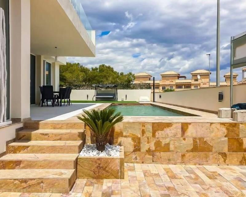 3 Cuarto Villa en venta
