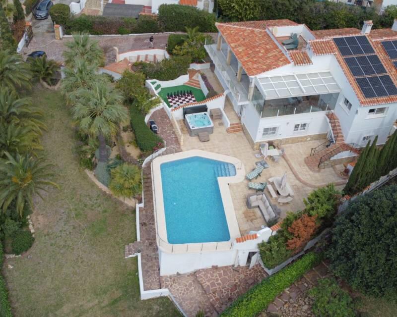 6 soveværelse Villa til salg
