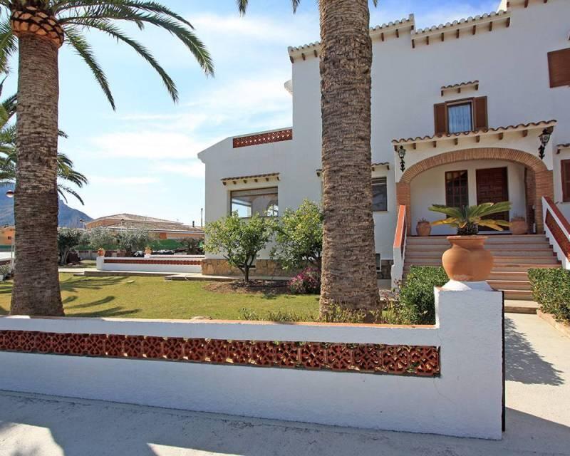6 soveværelse Villa til salg