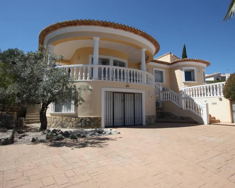 5 Cuarto Villa en venta