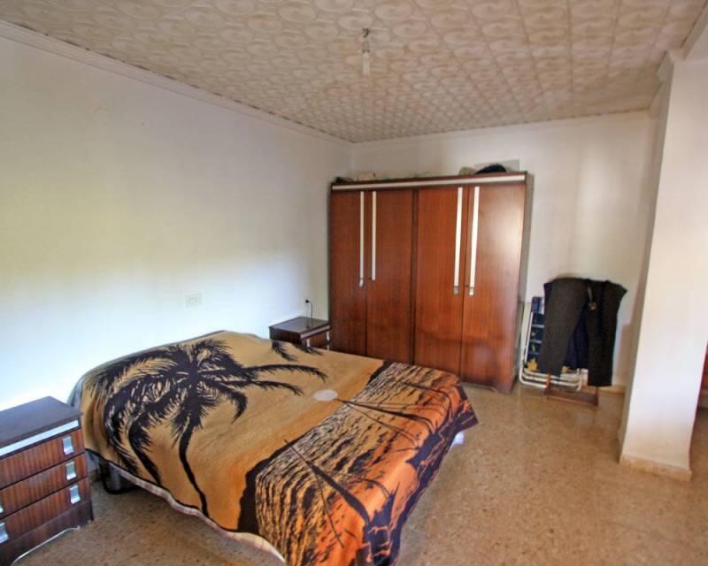 9 bedroom Villa for sale