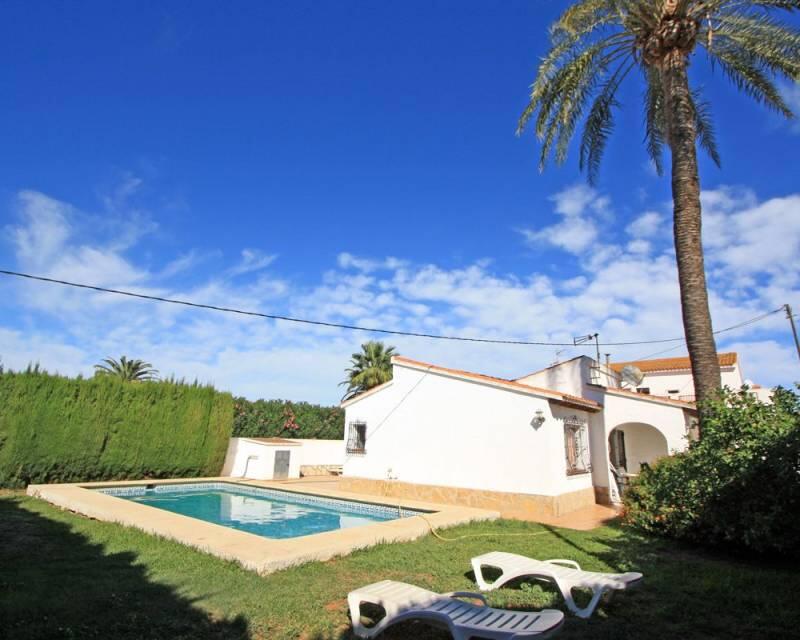 9 bedroom Villa for sale