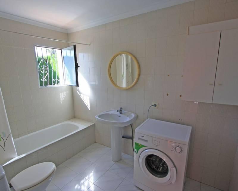 9 bedroom Villa for sale