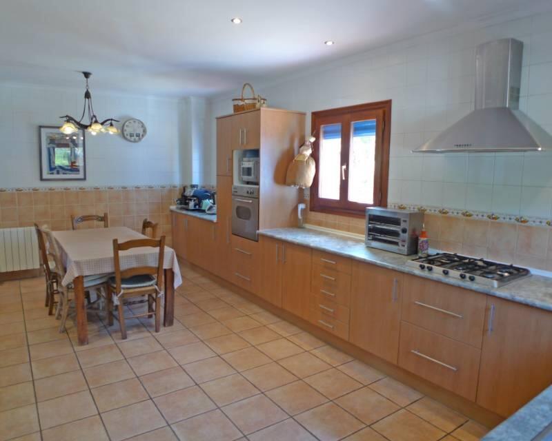 10 bedroom Villa for sale