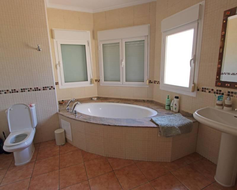 4 bedroom Villa for sale