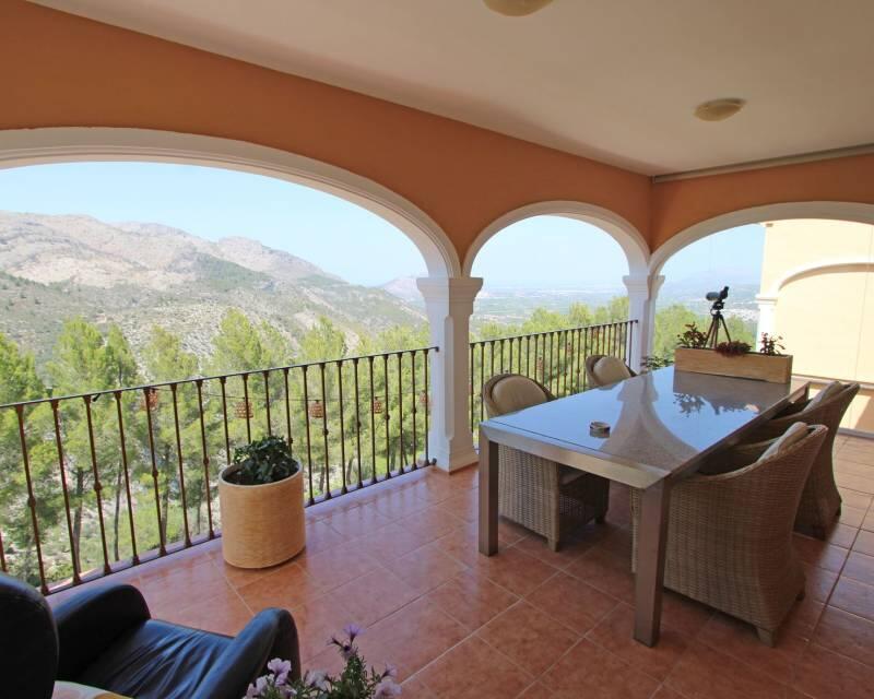 4 bedroom Villa for sale