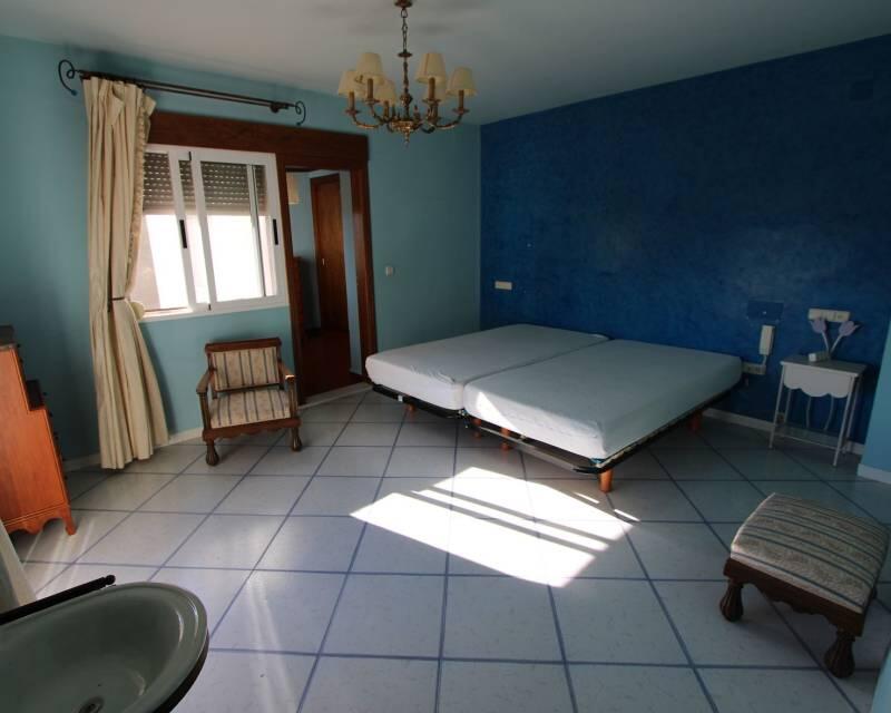 7 soveværelse Landsted til salg