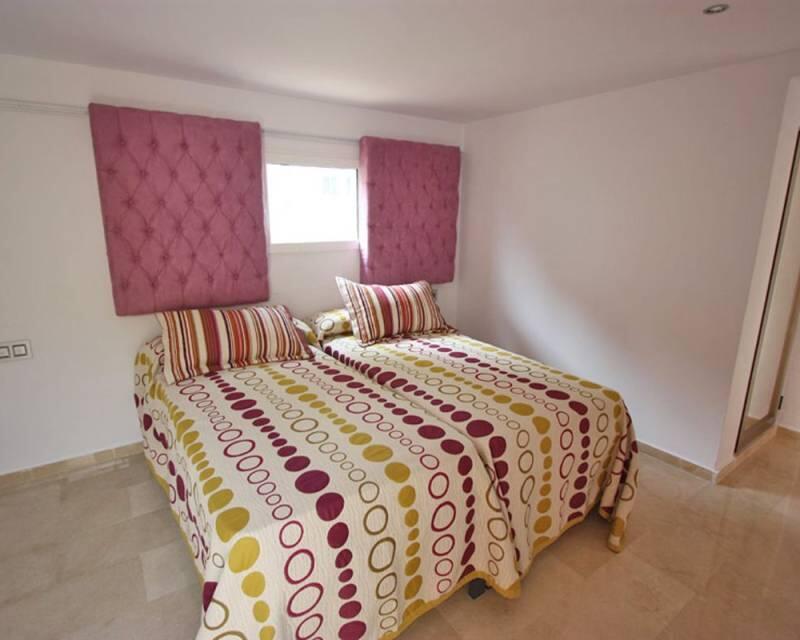 8 Cuarto Villa en venta