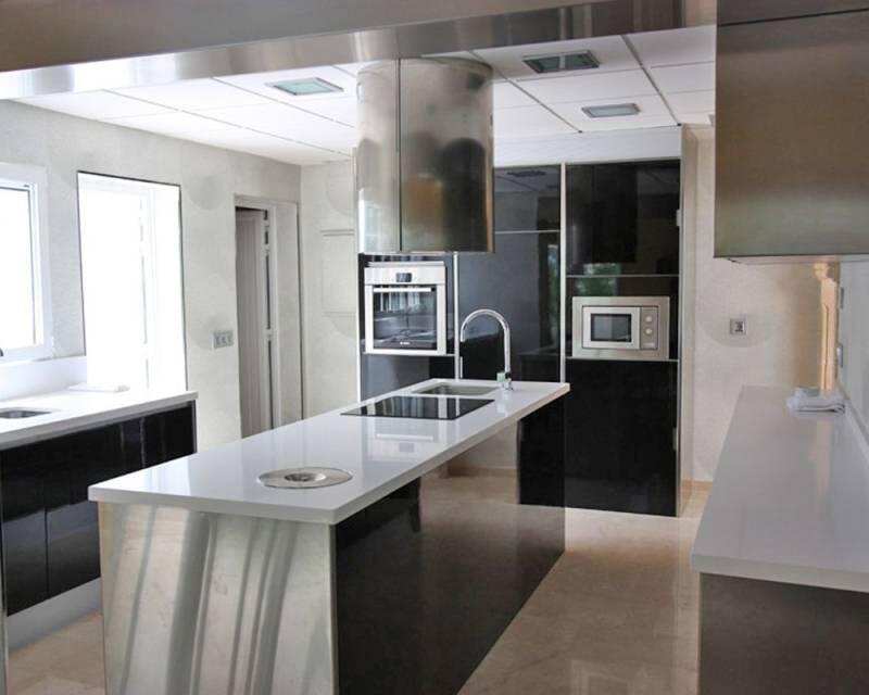 8 Cuarto Villa en venta