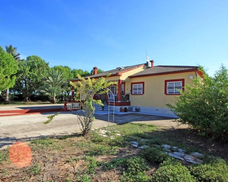 4 bedroom Villa for sale