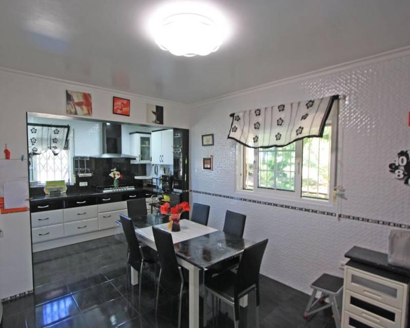 4 bedroom Villa for sale