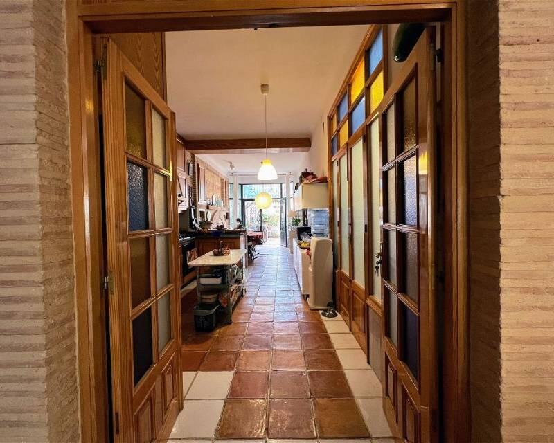 5 bedroom Country House for sale