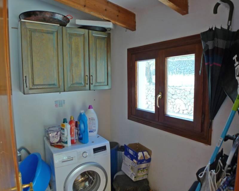 10 sovrum Villa till salu