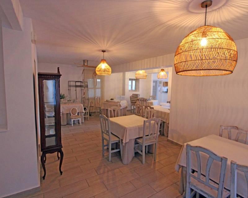 2 Cuarto Villa en venta