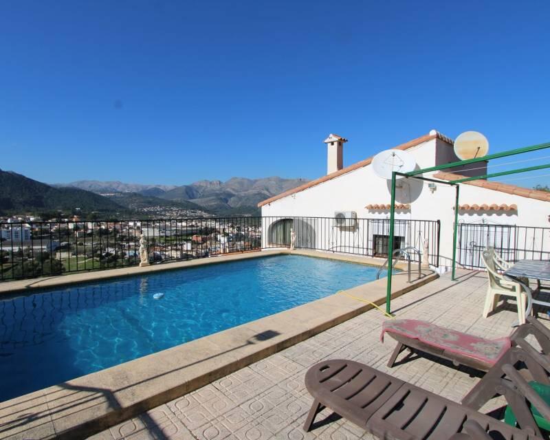 Villa til salgs i Denia, Alicante