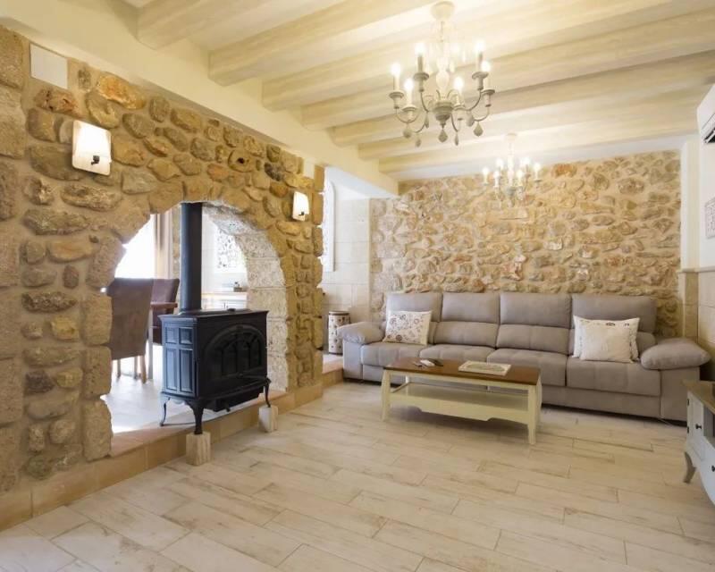 12 Schlafzimmer Villa zu verkaufen