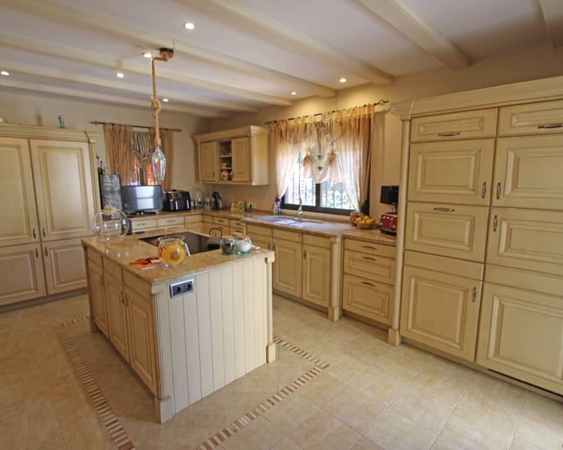 4 Cuarto Villa en venta