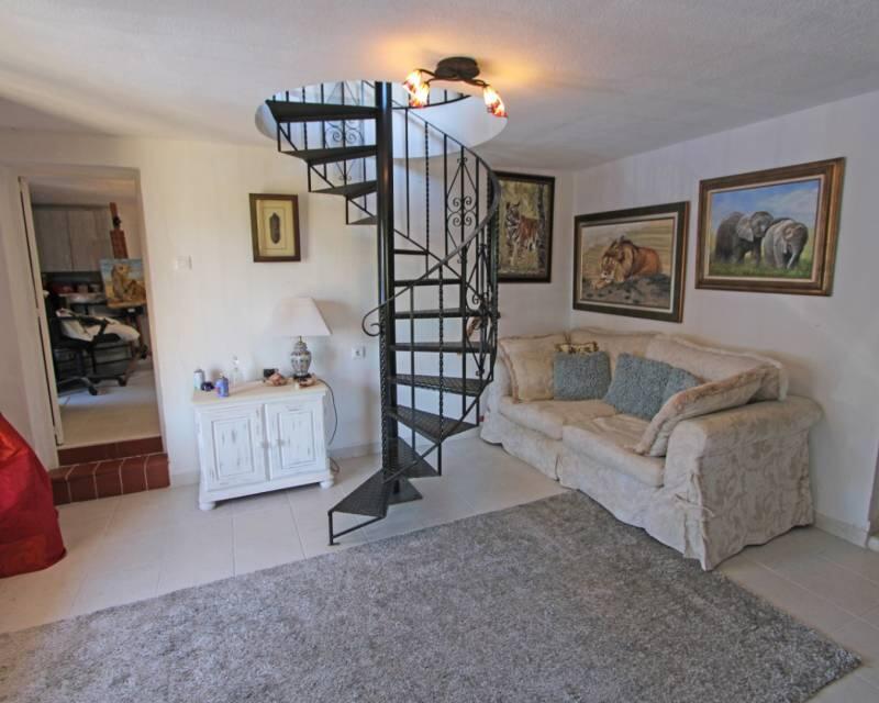 4 Cuarto Villa en venta