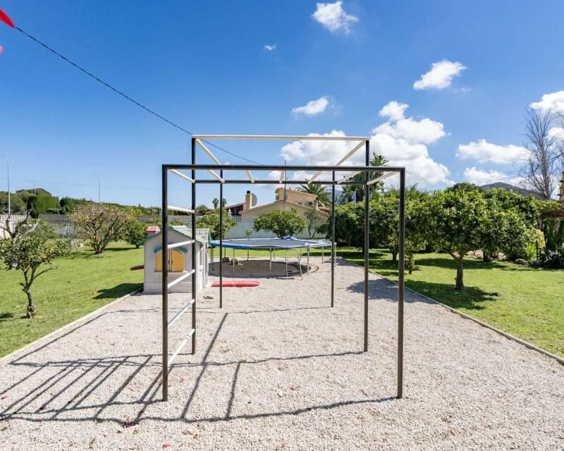 6 bedroom Villa for sale