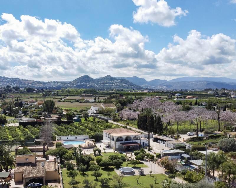 6 bedroom Villa for sale