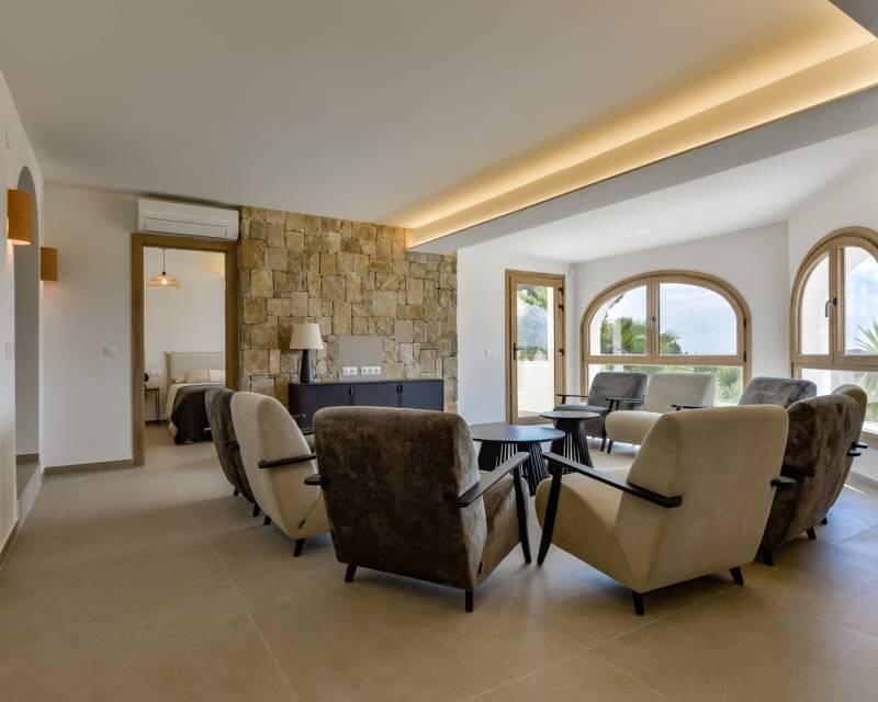 5 bedroom Villa for sale