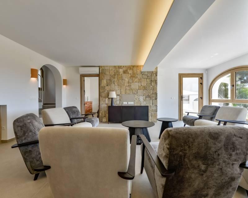 5 bedroom Villa for sale