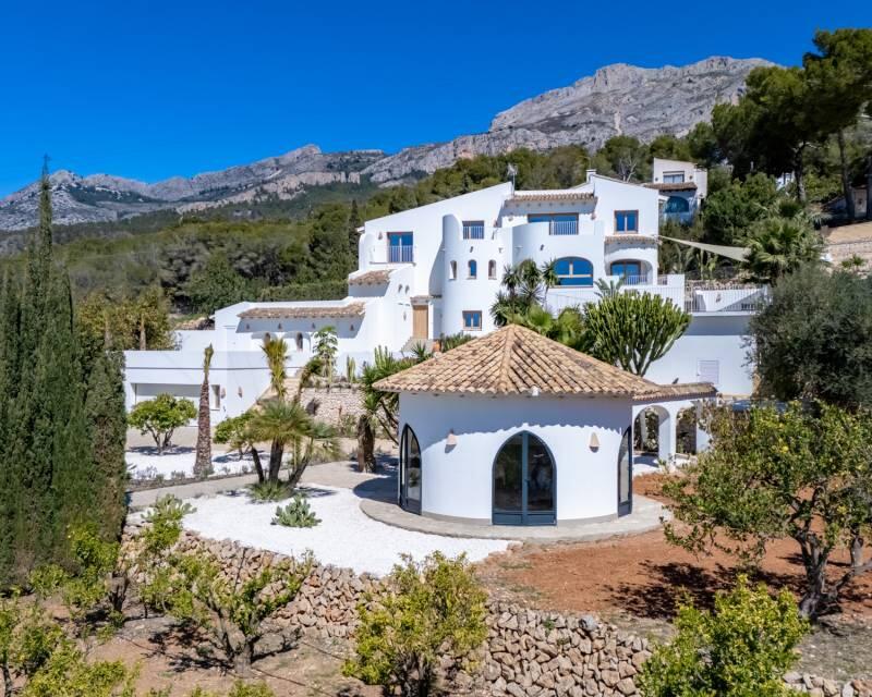Villa for sale in Altea, Alicante