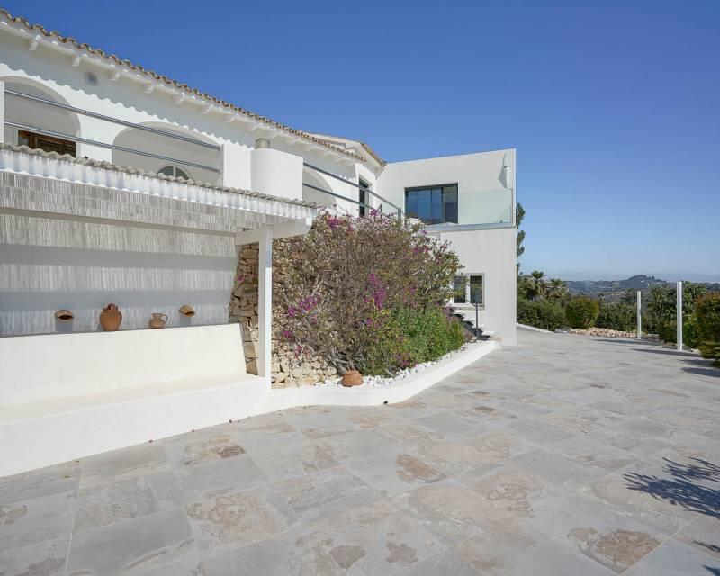 5 bedroom Villa for sale