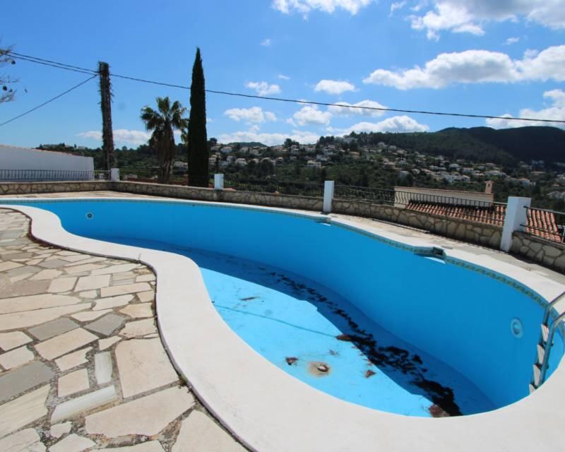 6 bedroom Villa for sale