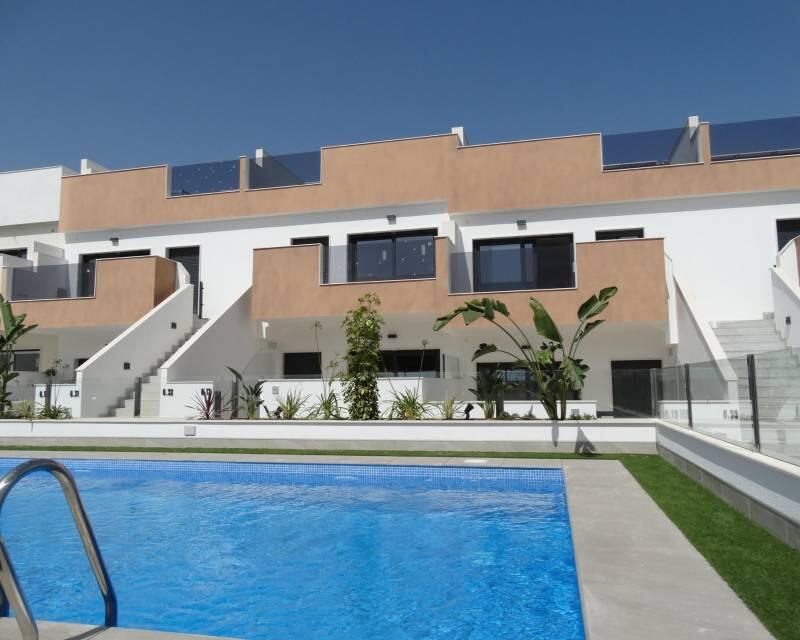 Villa til salgs i Pilar de la Horadada, Alicante