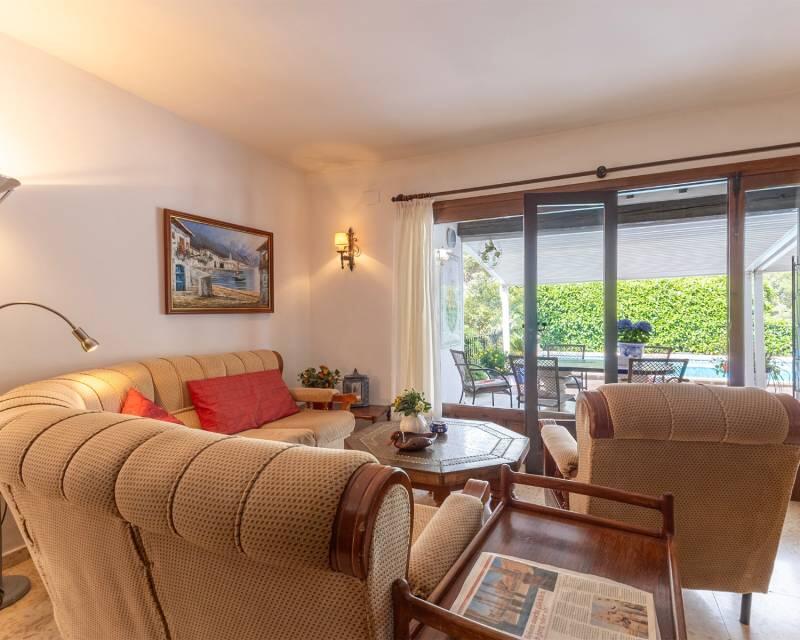 5 bedroom Villa for sale