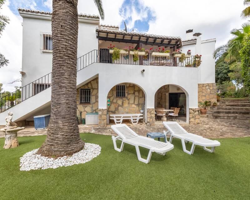 5 bedroom Villa for sale