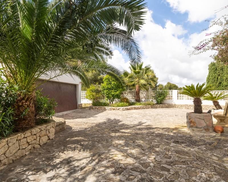 5 bedroom Villa for sale