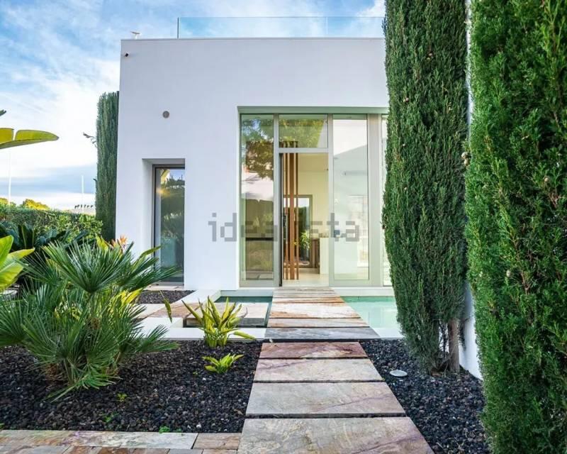 4 bedroom Villa for sale