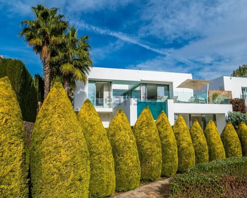 4 bedroom Villa for sale
