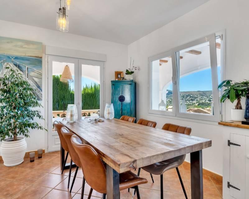 4 slaapkamer Villa Te koop
