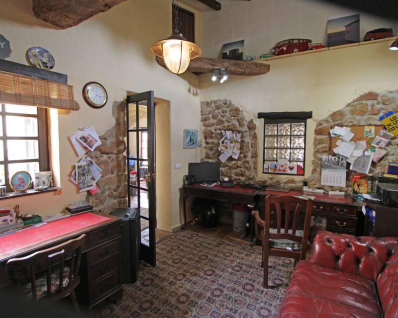 4 bedroom Villa for sale