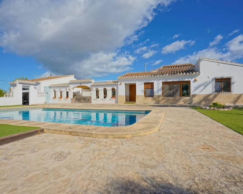 Villa til salgs i Javea, Alicante
